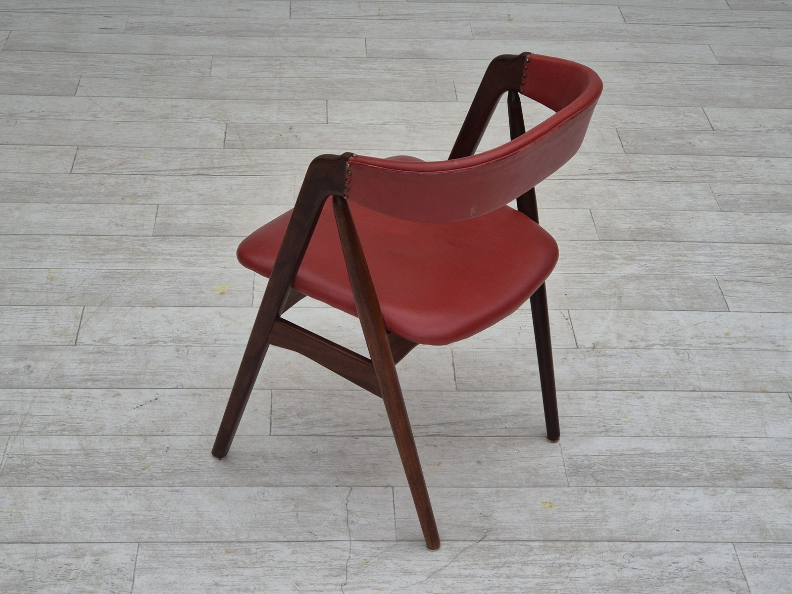 1960s, Danish Chair By Farstrup, Original Condition, Solid Teak Wood, Leather. photo vinterior