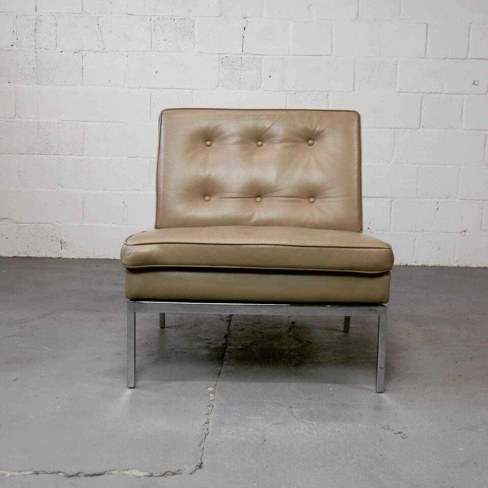 Florence Knoll Lounge Chair, Modernist photo furniture