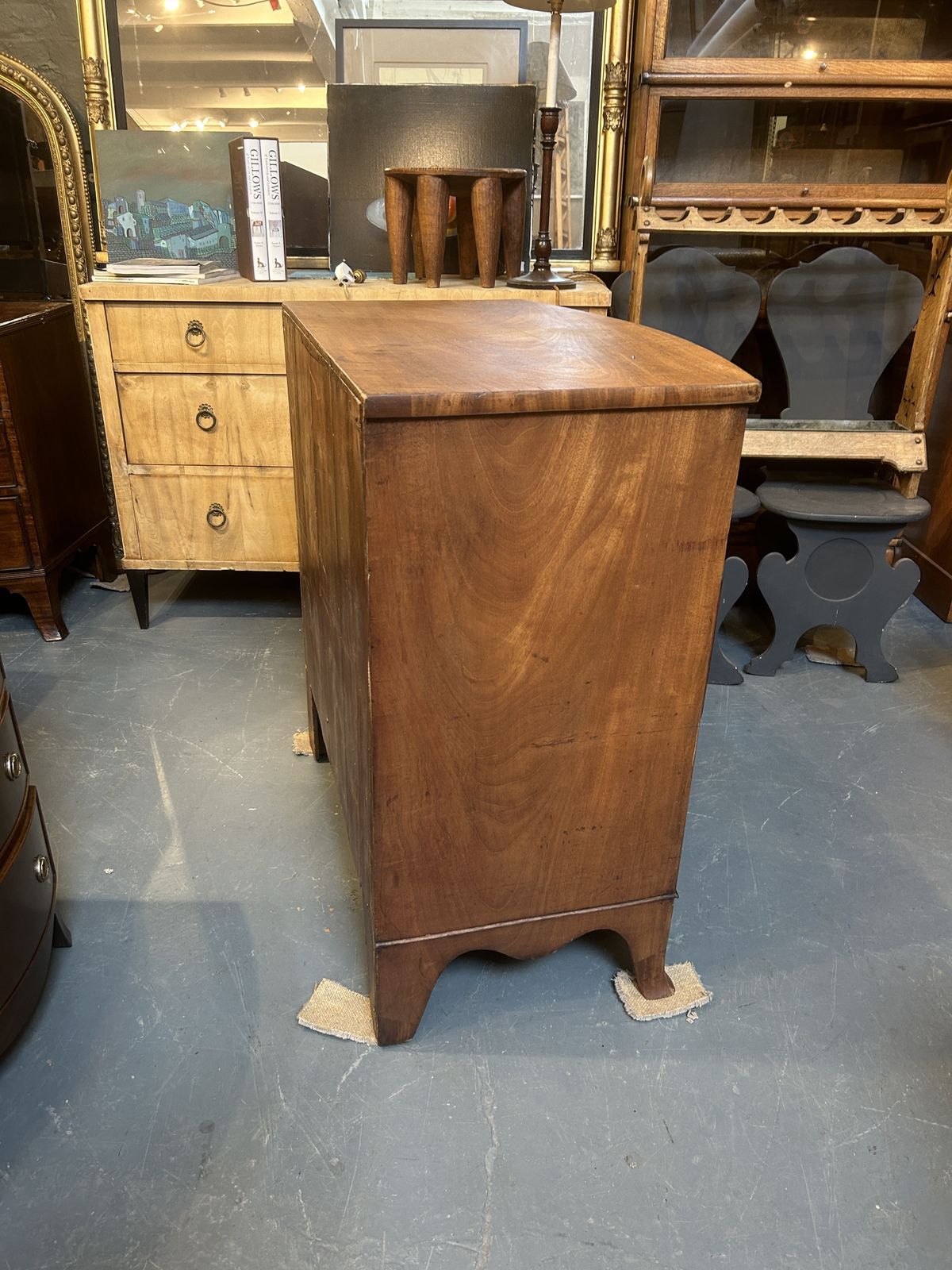 George III Bow Front Chest Of Drawers photo 890.0