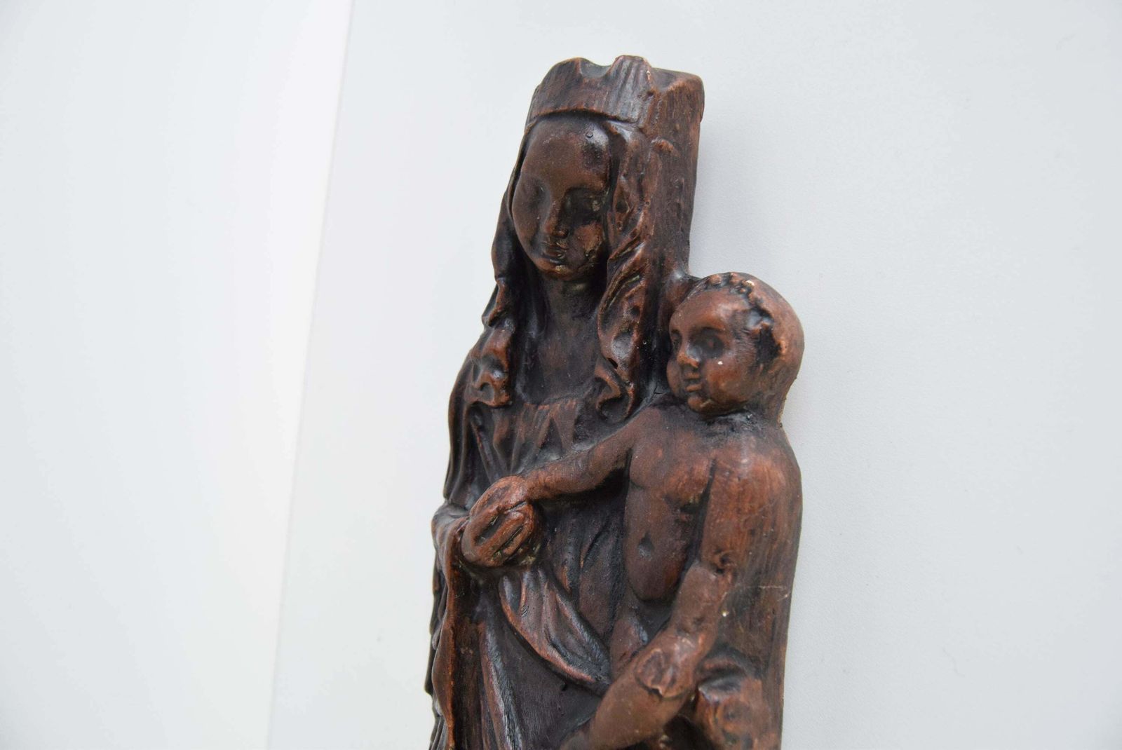 Wall Sculpture Of The Madonna And Child, Circa 1930 photo vintage