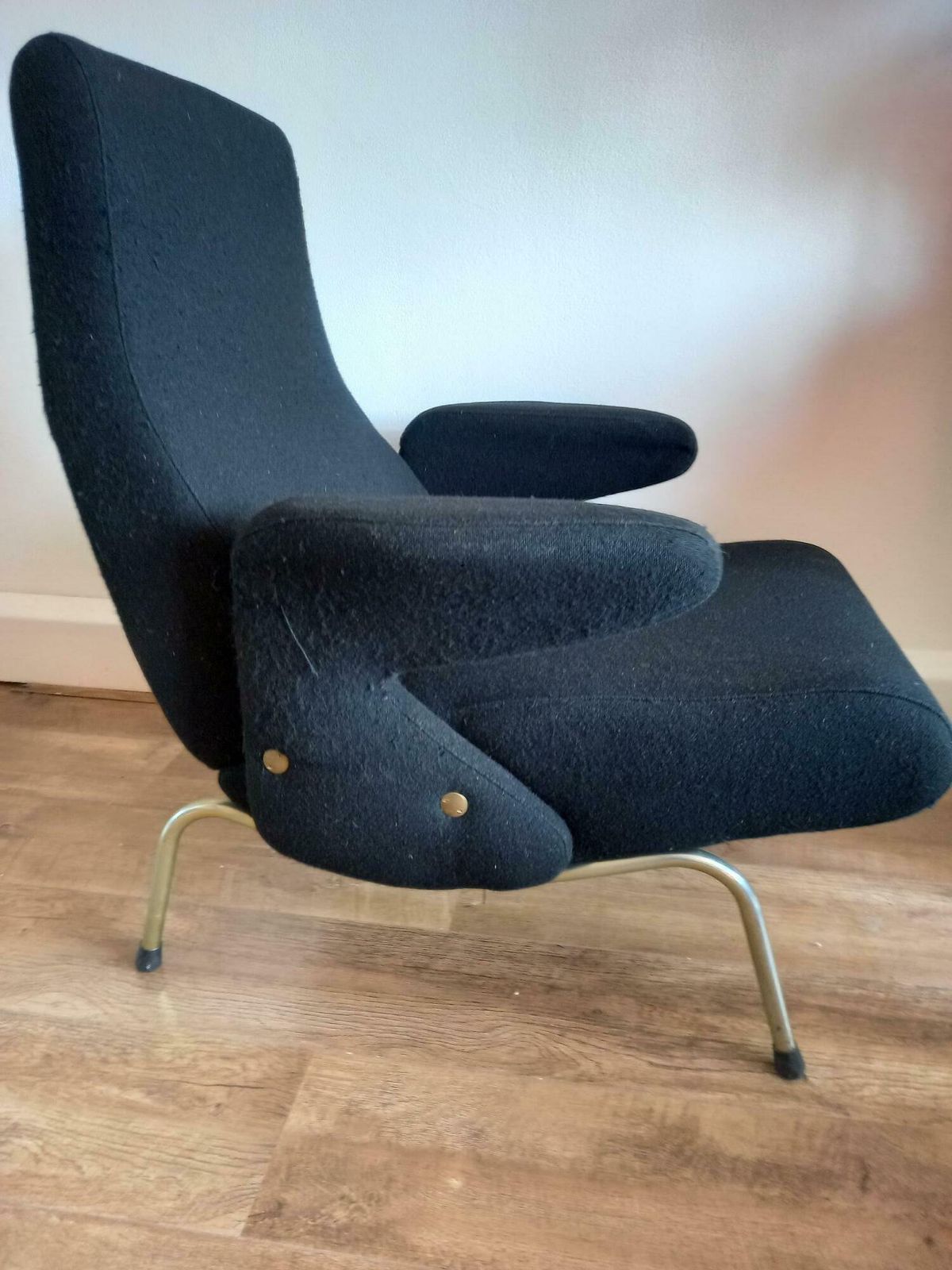 Vintage Black Erberto Carboni  Delfino Chair. 1950's. photo furniture