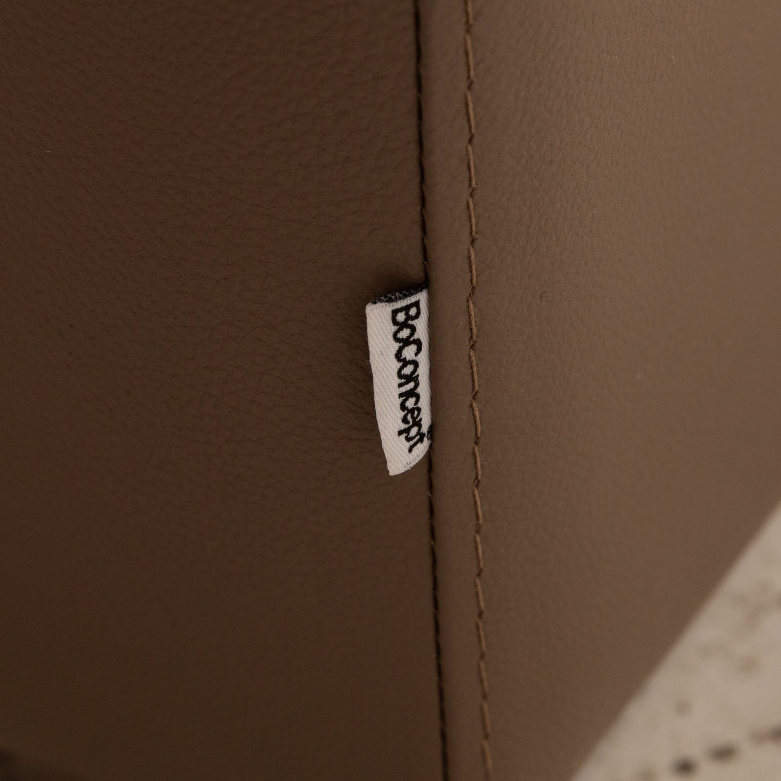 Canapé d'angle BoConcept Cenova en cuir marron photo vinterior