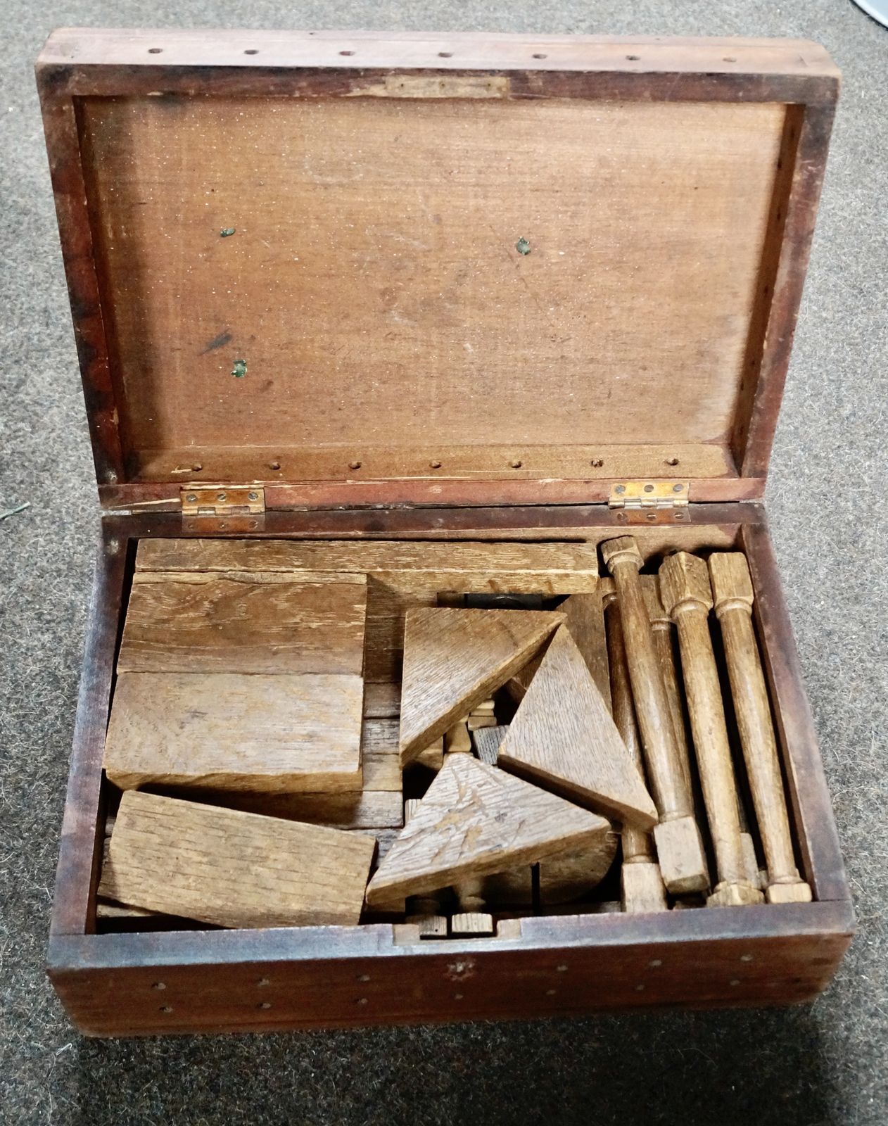 Victorian Architectural Wooden Blocks In Original Box photo vinterior