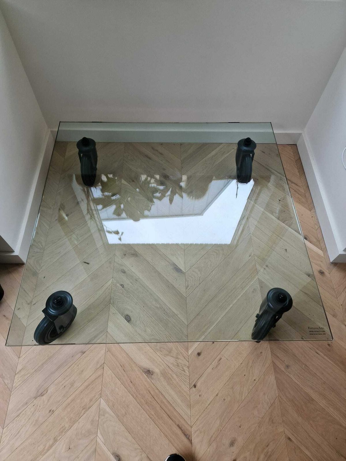 Glass Coffee Table Tavolo Con Ruote By Gae Aulenti For Fontanaarte