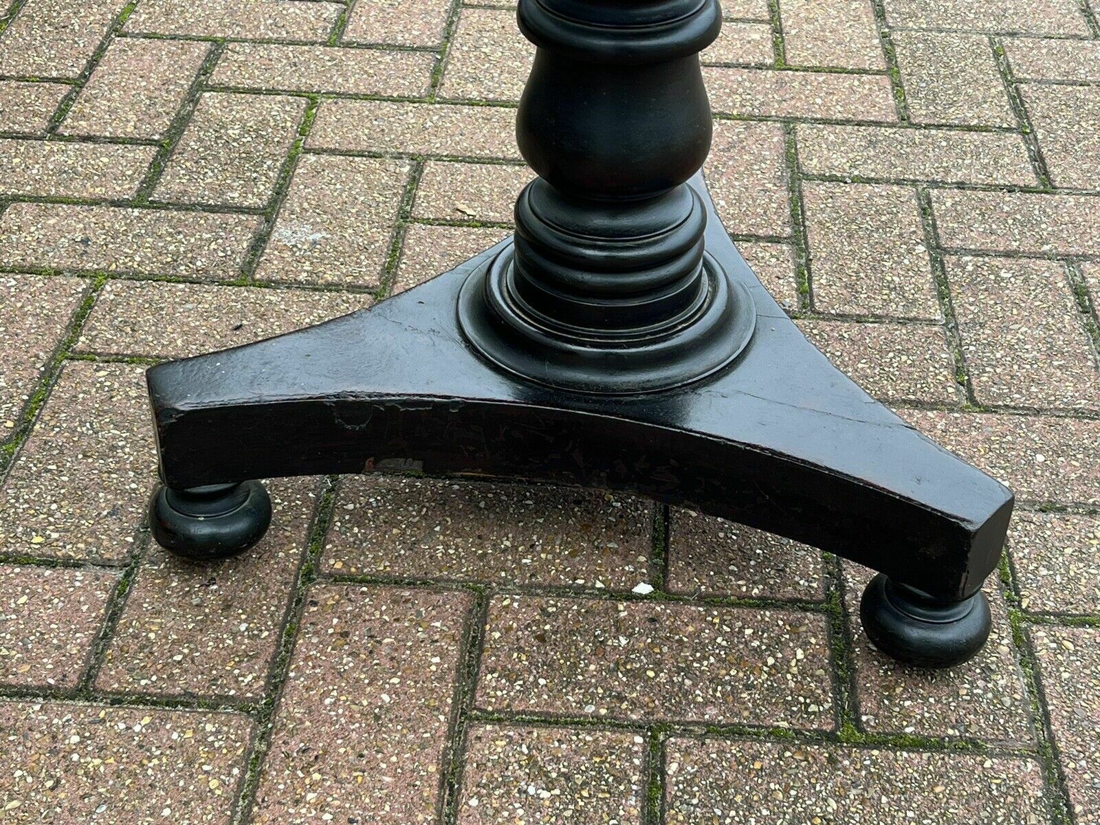 Furniture Victorian Mahogany Tilt Top Lamp Table, Side Table photo