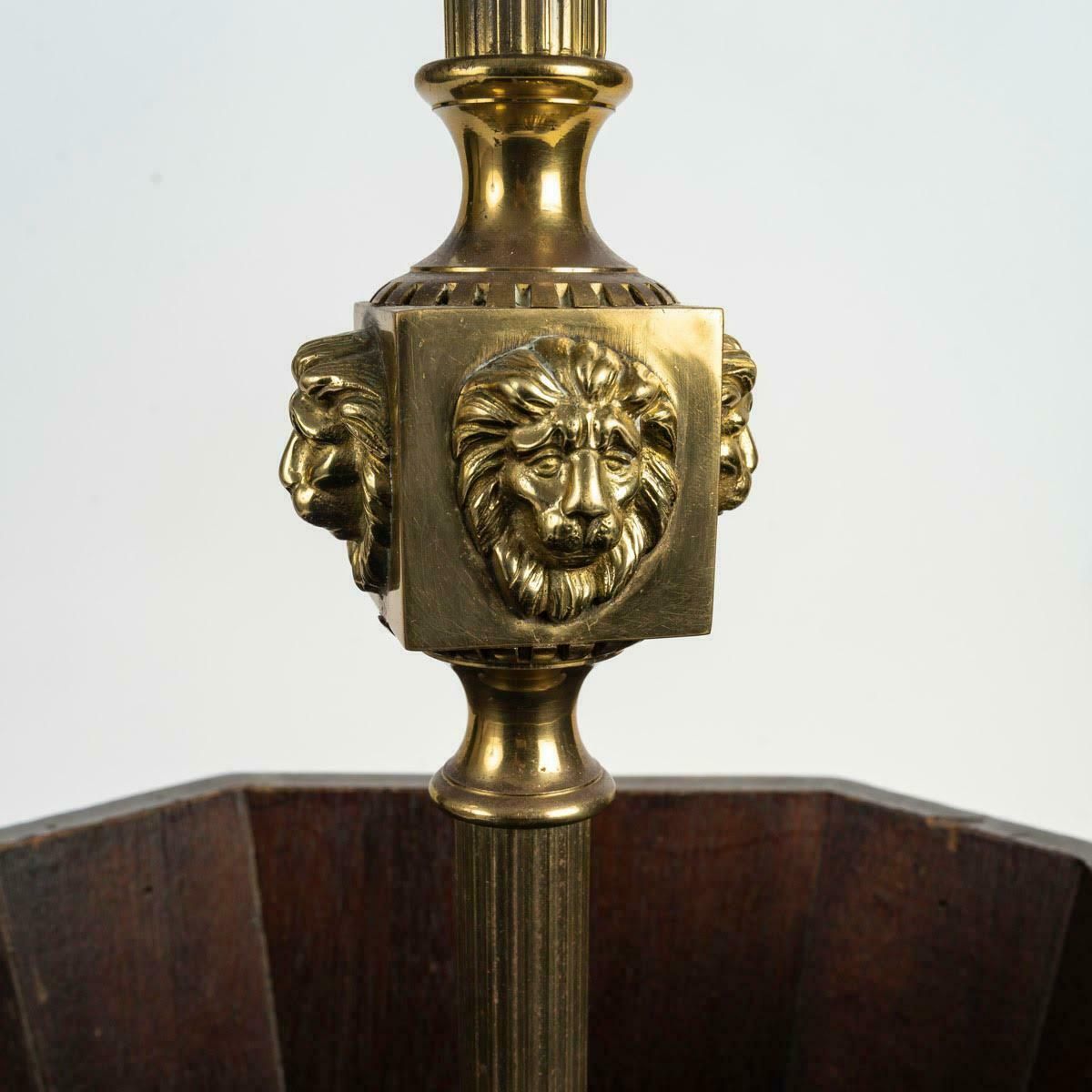 photo furniture Wood And Gilt Brass Umbrella Stand, 20th Century.