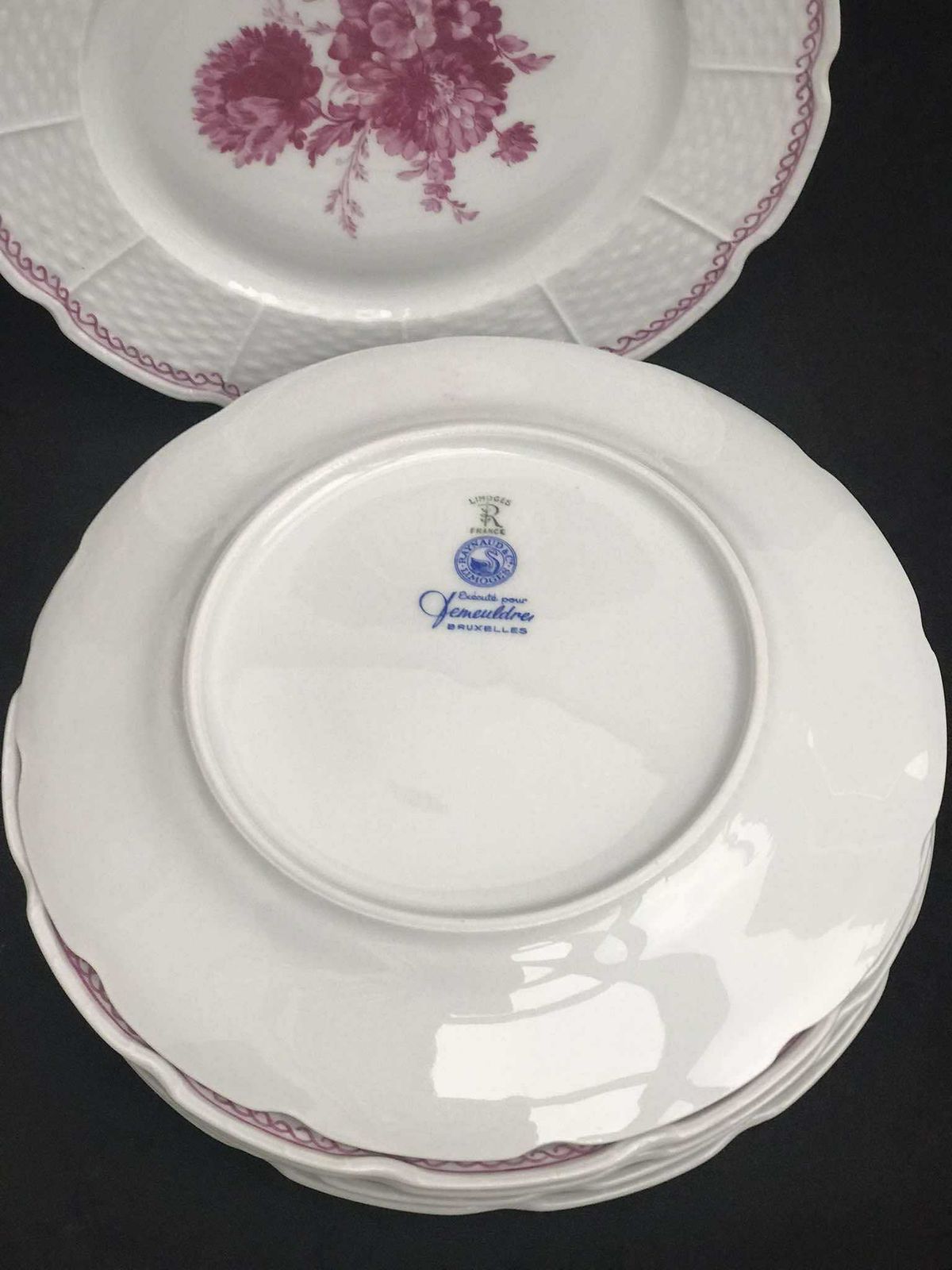 Porselein Limoges Set Van 6 Raynaud & Co Fuchsia Bloemen Roze Romantisch Entremets Salade Dessertborden Wit Frans Vintage Bruiloft Luxe photo vinterior