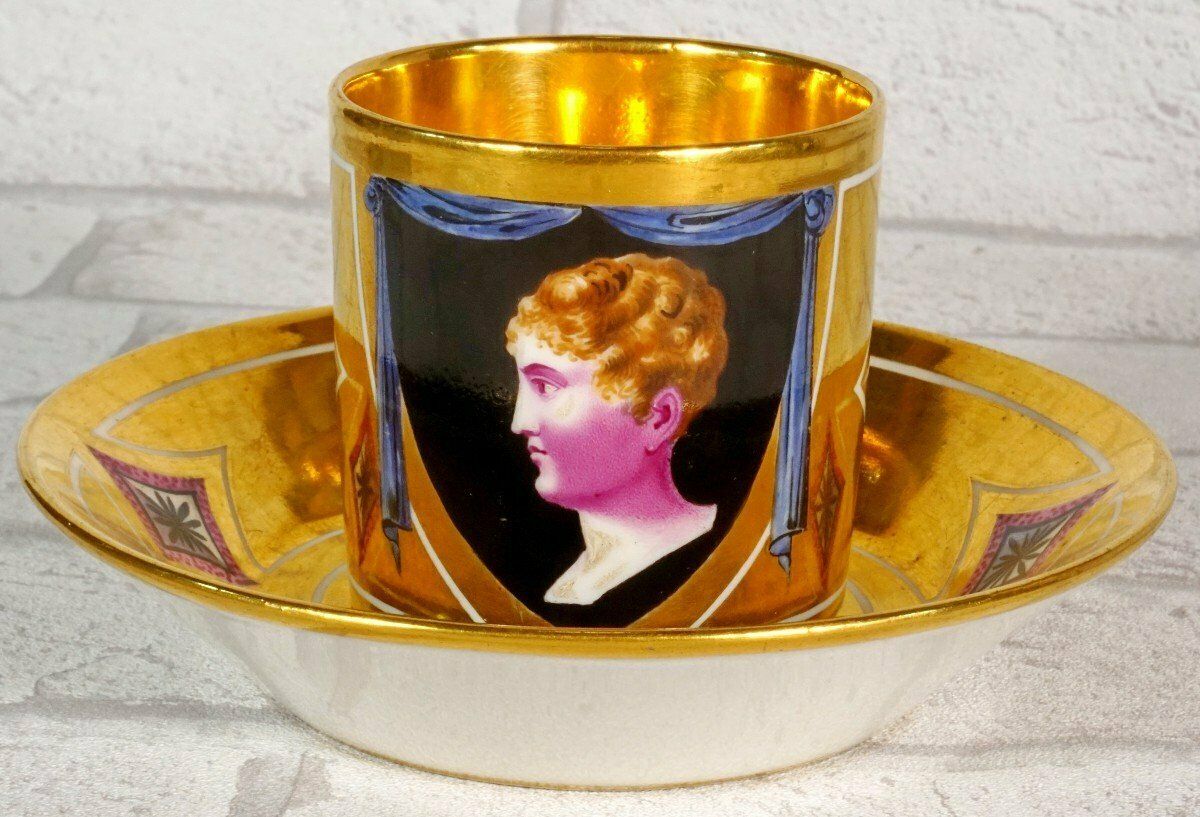photo furniture Rare Paris Porcelain Cup And Saucer   Representing The King Of Rome   Empire Period