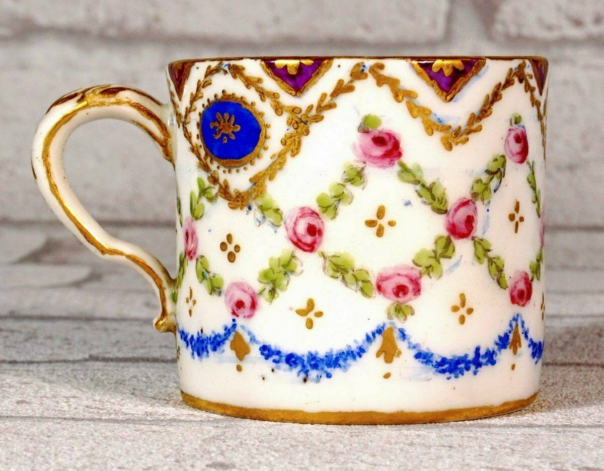 Cup And Saucer (4th Size) In Soft Porcelain From Sevres   18th Century   Louis XVI photo 1466.0