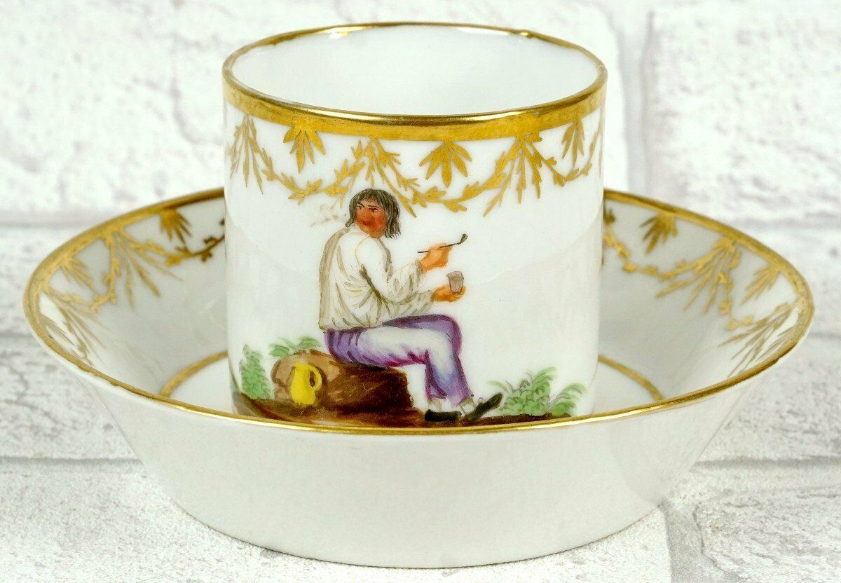 Paris Porcelain Cup And Saucer   Leboeuf Factory   Rue Thiroux   18th Century photo vinterior