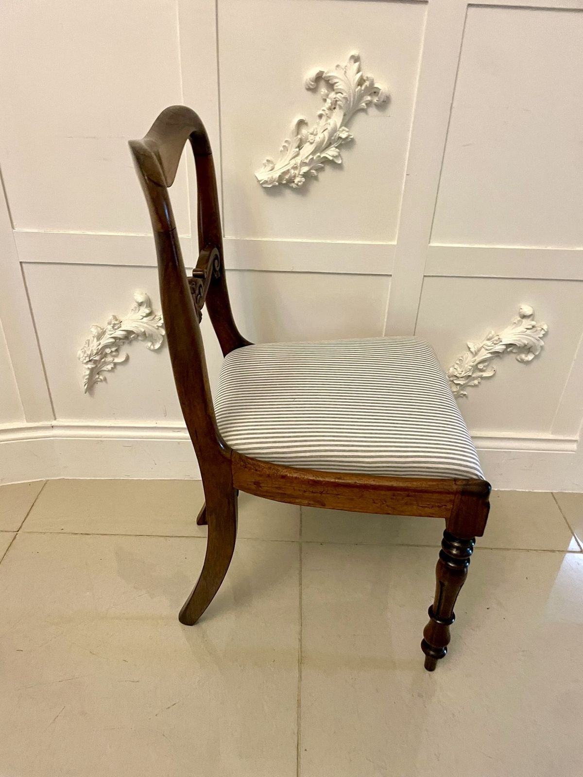 Set Of Six Antique 19th Century Quality Rosewood Dining Chairs photo for sale