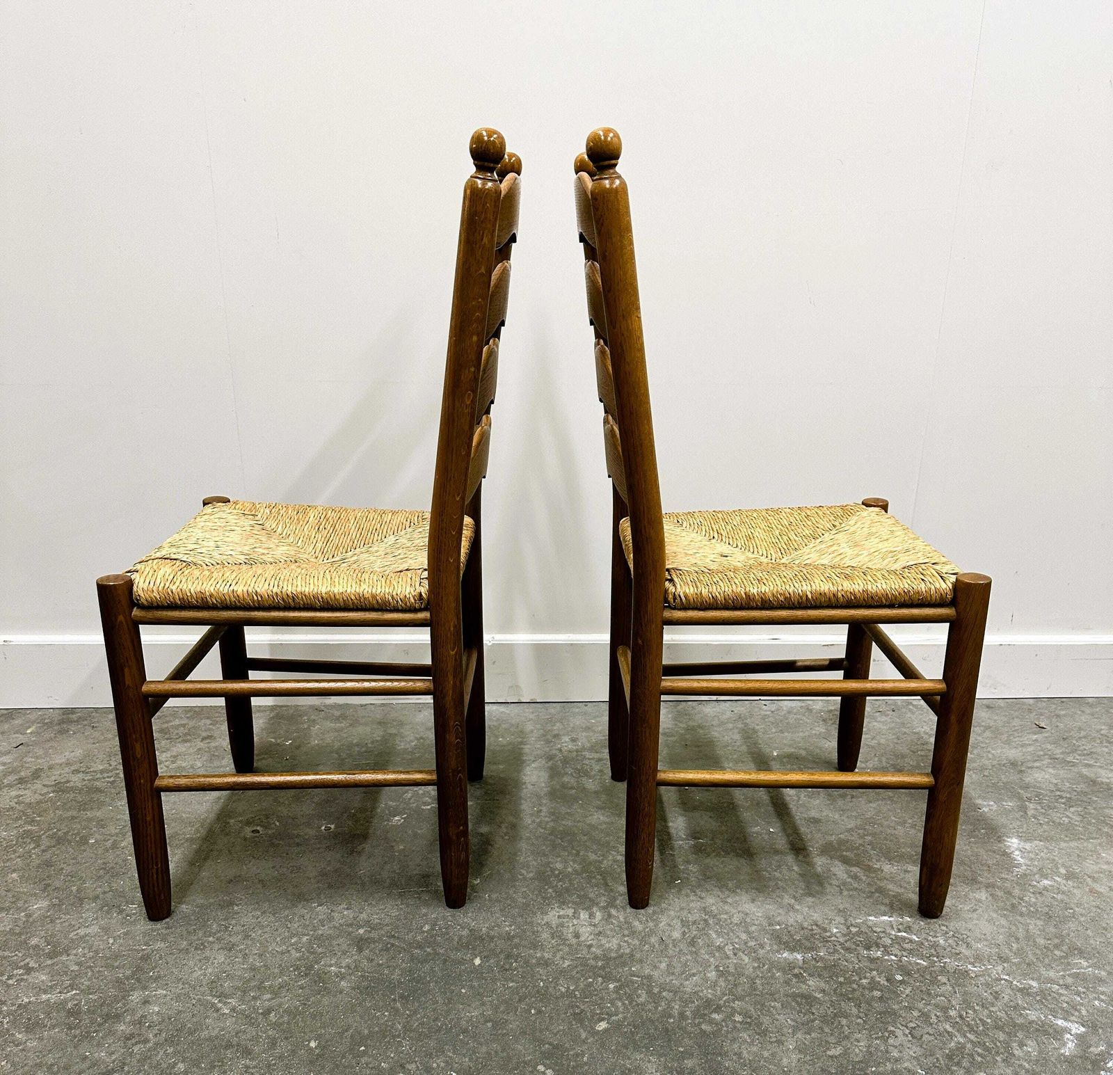 Set Of 6 French Provence Oak Farmhouse Country Dining Chairs Wit Rush Seating, 1970s. photo vintage