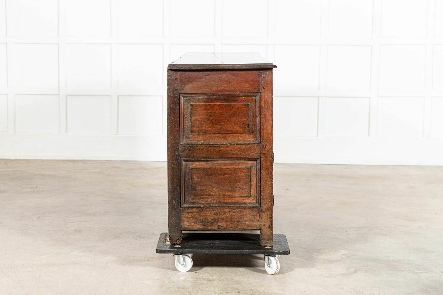 George III English Oak Dresser Base photo buy