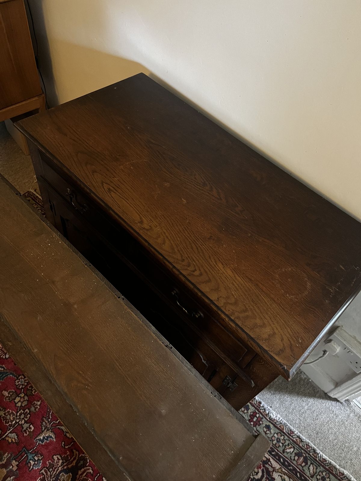 Cumpers Of Salisbury Reproduction Oak Dresser photo vinterior