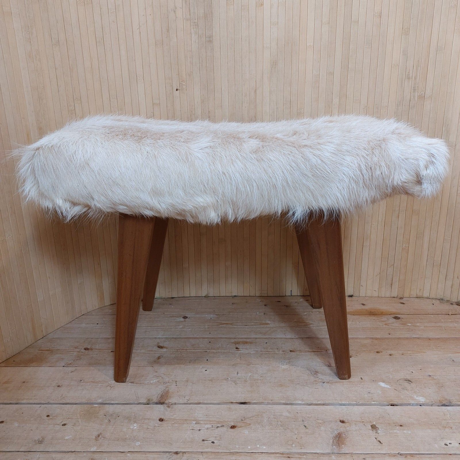 photo furniture Fab Vintage Retro Mcm Curvy Alfred Cox Teak Dressing Table Piano Stool Goatskin