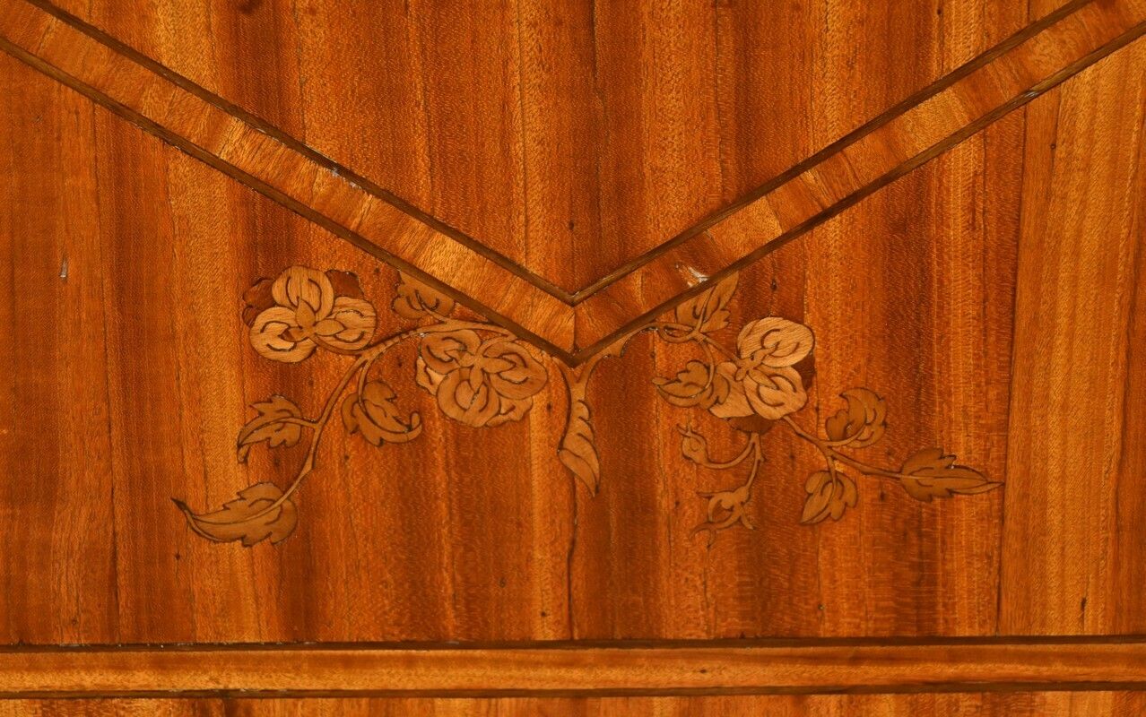 photo buy Flamed Mahogany Bookcase, Louis XVI Style – Mid 19th Century