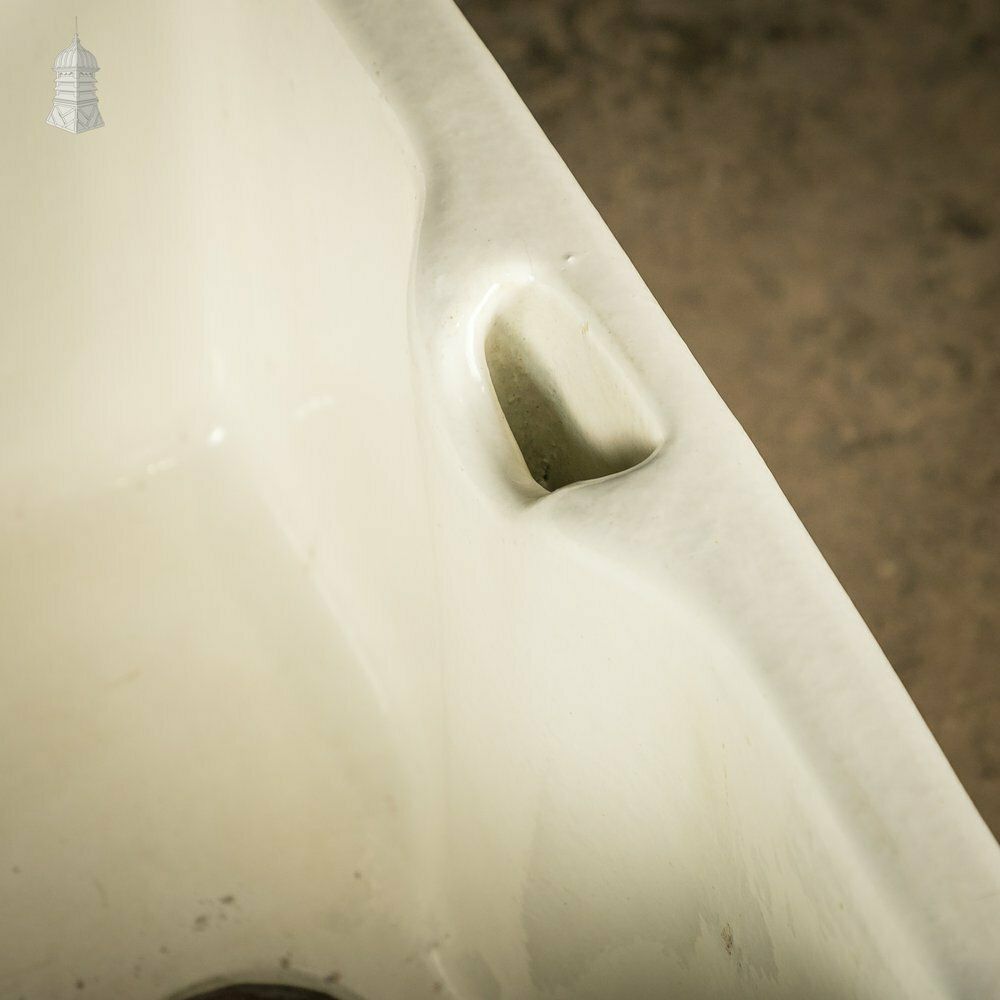 Belfast Butler Sink, Weir Overflow, White Glaze photo vinterior