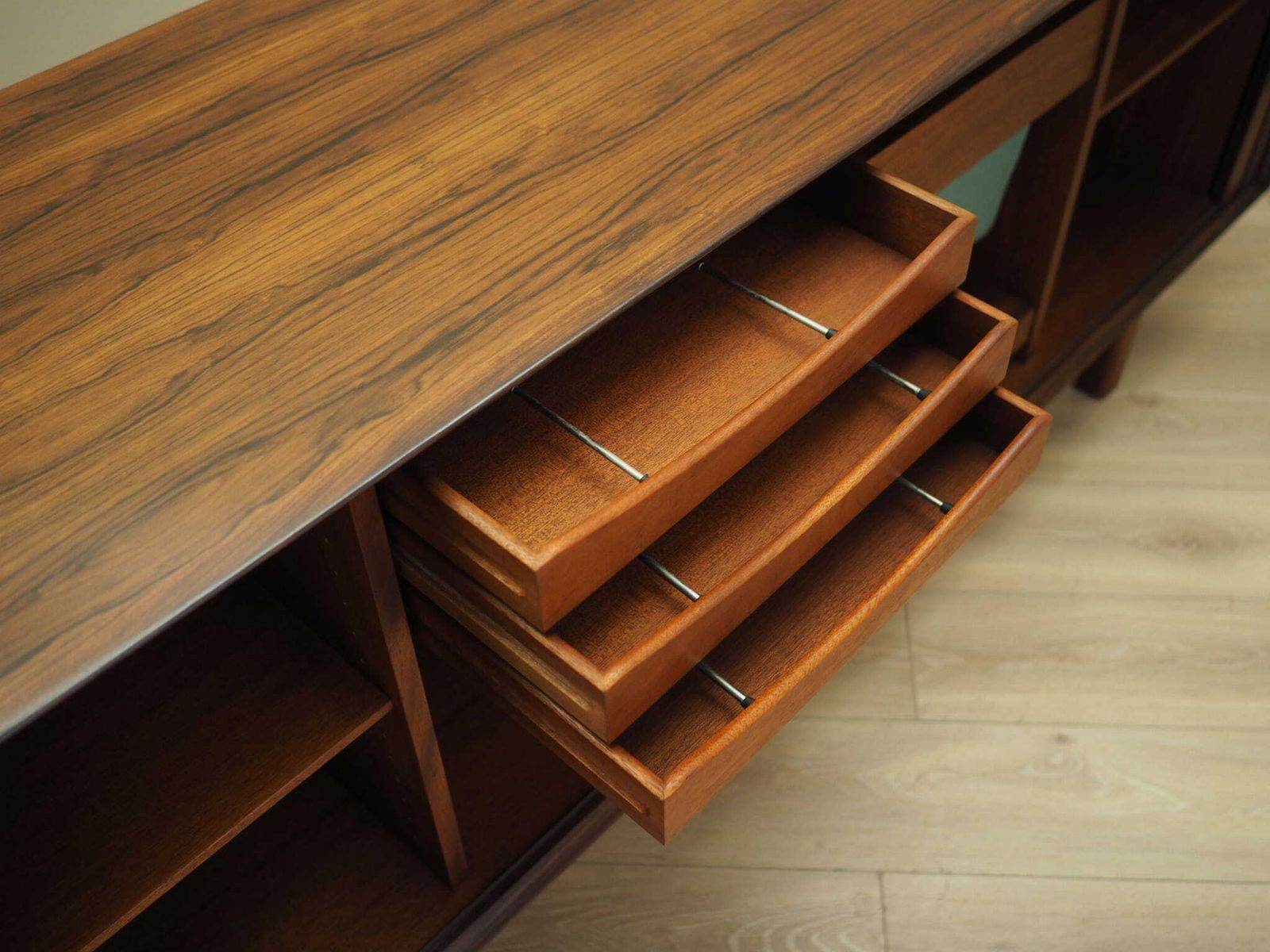 photo vinterior Vintage Sideboard, Danish Design, 1960s, Designer: Arne Vodder, Production: Sibast