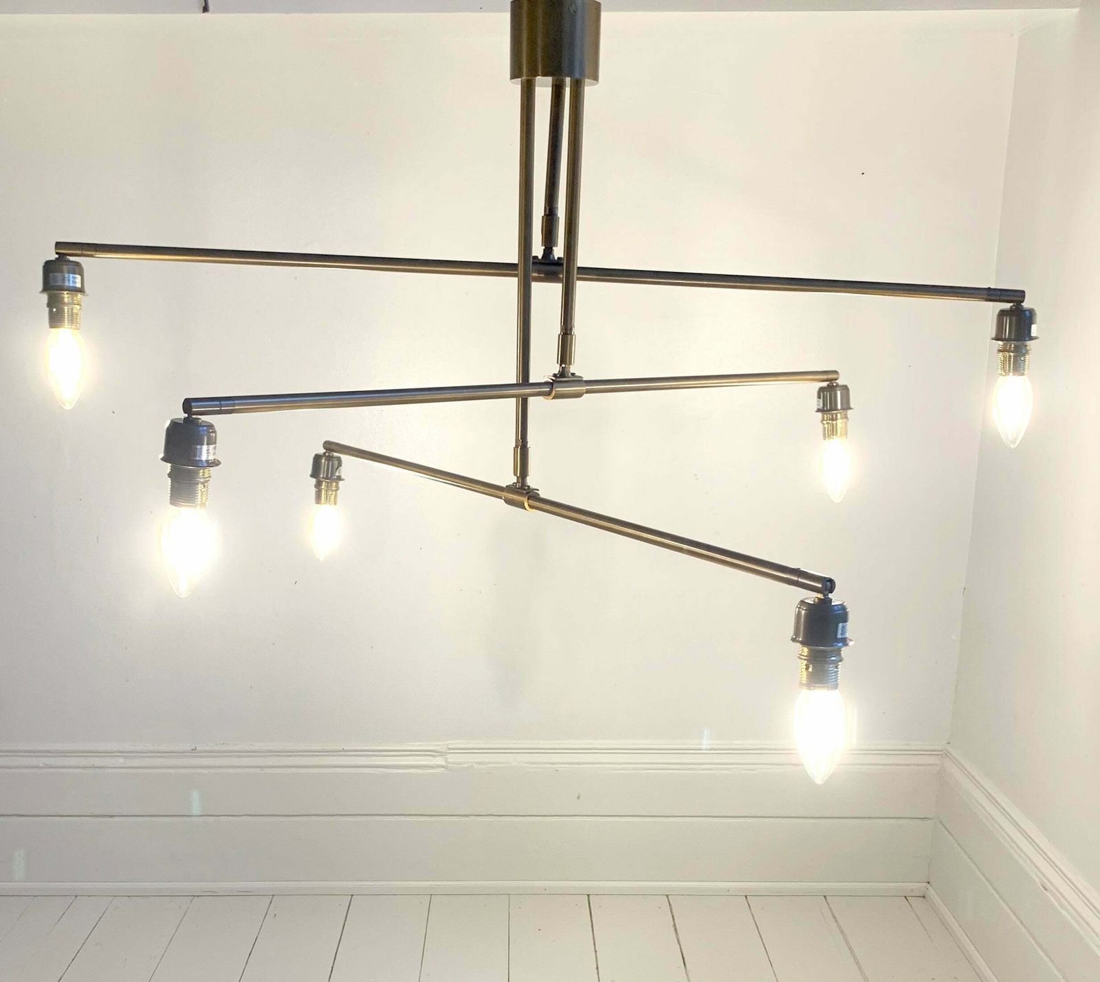 Modern Andromeda Chandelier In Antique Brass By Heathfield & Co   Mcm Style