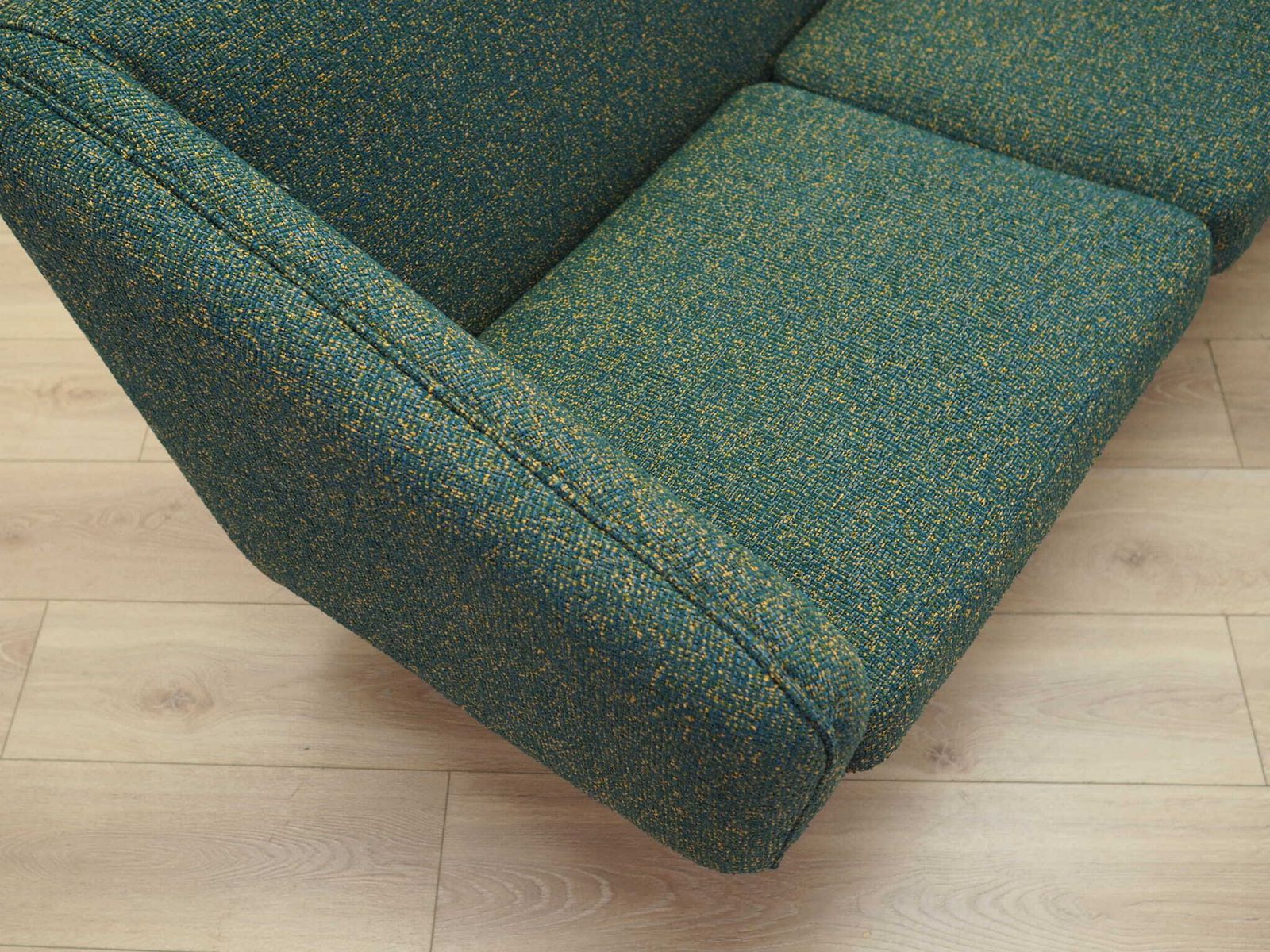 Groene Melange Bank, Deens Design, Jaren 1960, Fabrikant: A. Mikael Laursen, Ontwerper: Illum Wikkelsø photo vintage