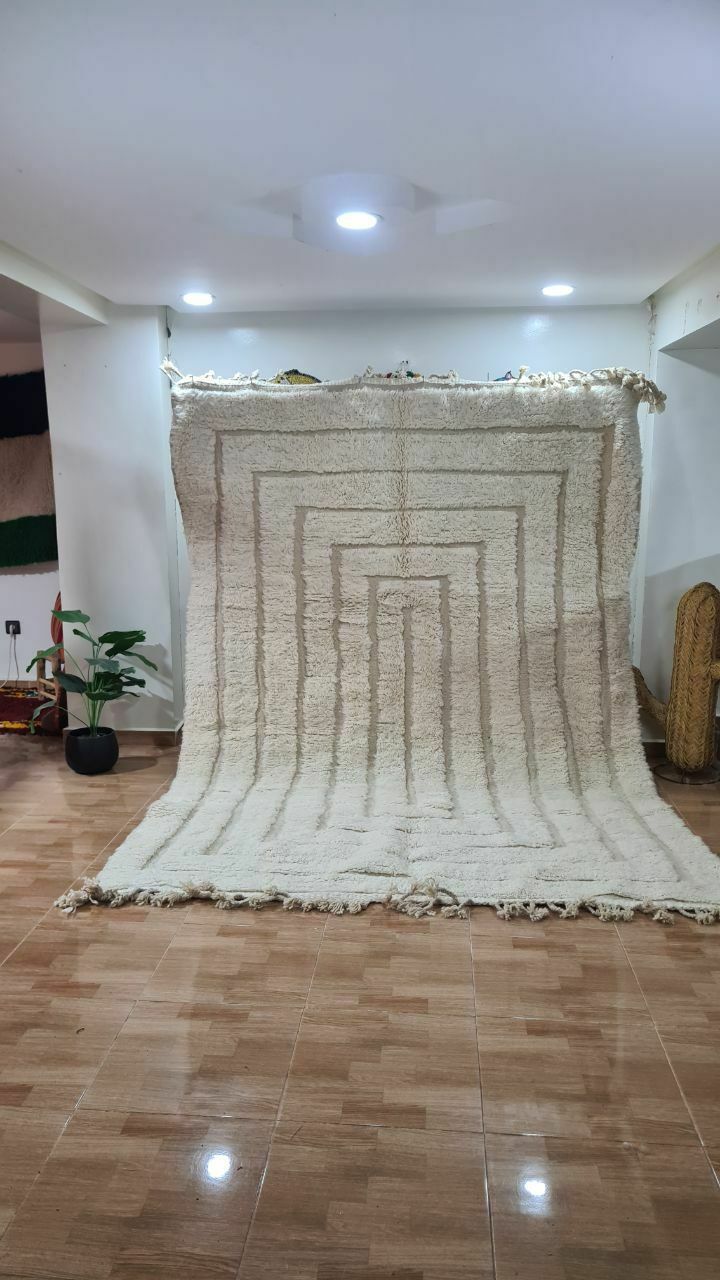 Minimalist Moroccan Beni Ouarain Rug With Subtle Geometric Pattern – Handwoven Wool Carpet 300x200 Cm photo furniture
