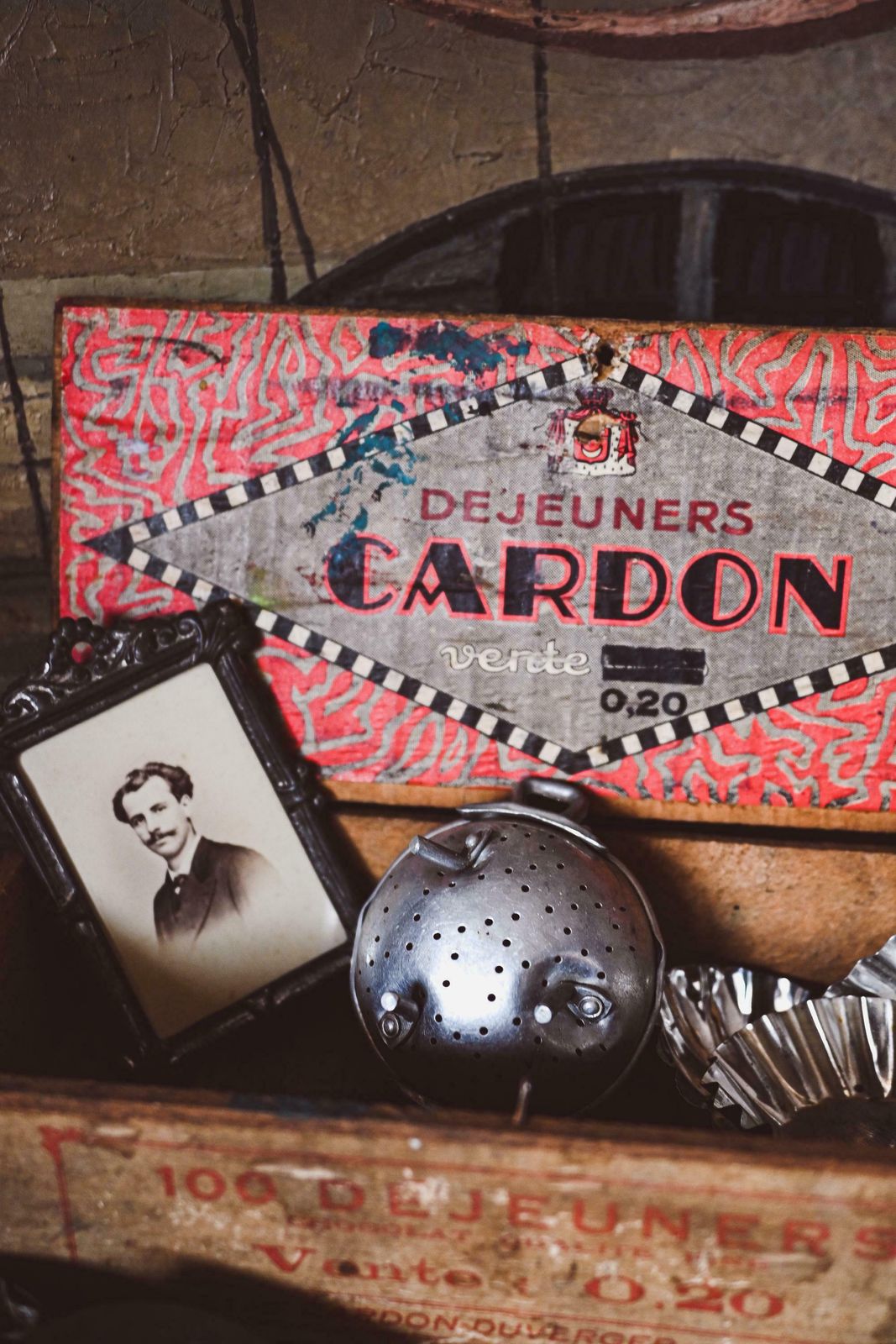 Antique Wooden Box For Cardon Chocolate   Collectible photo furniture