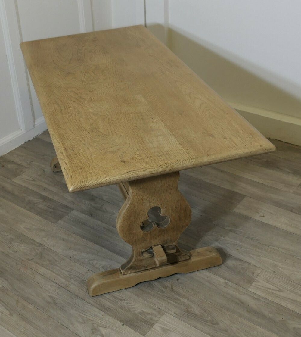Good Farmhouse Coffee Table, Refectory Style In Golden Oak photo 540.0