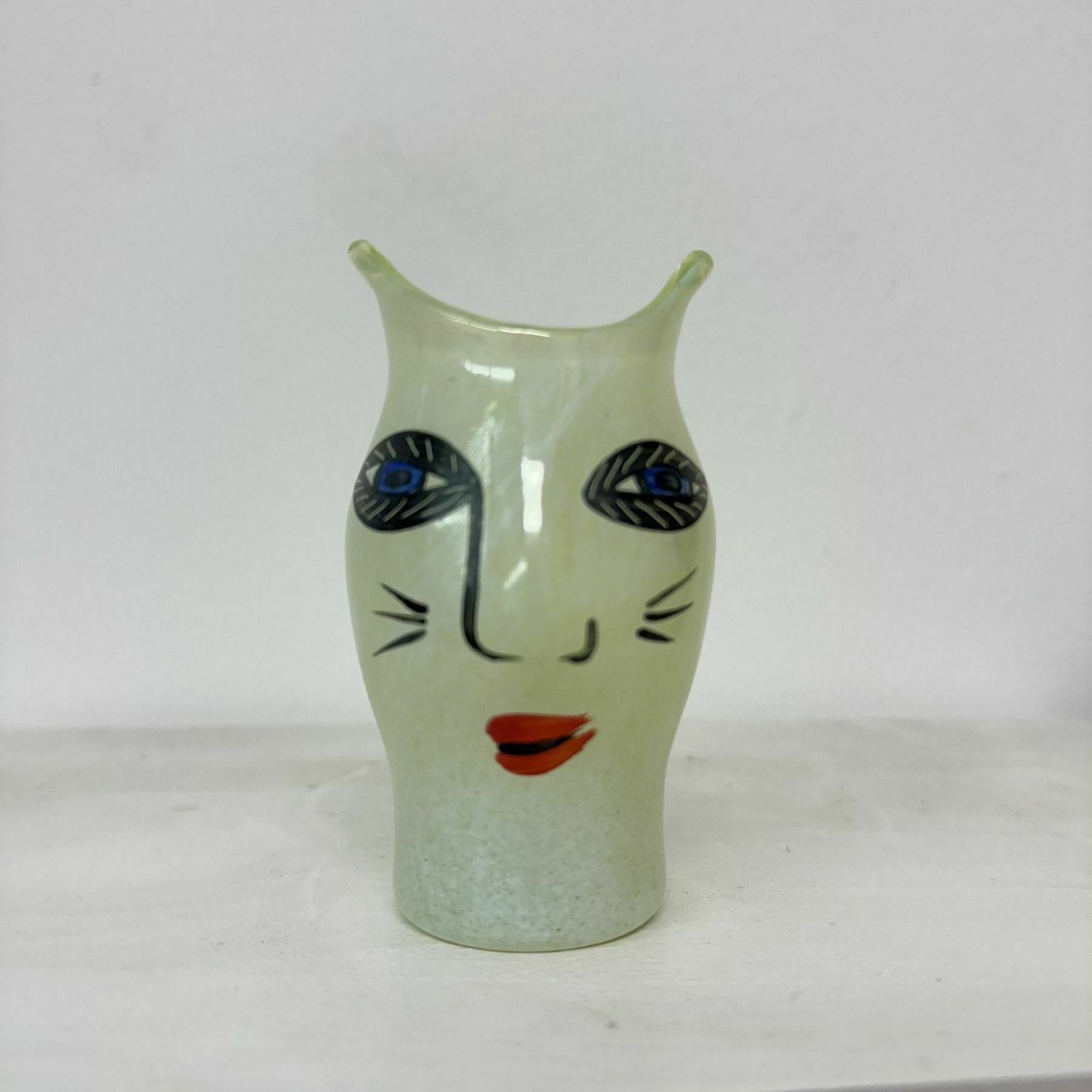 Ulrica Hydman For Kosta Boda Open Minds Miniature Vase , Sweden photo for sale