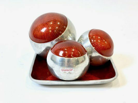 Mid Century Enamel Aluminium Balls With Tray From Ipalacio, 20th Century, Set Of 4 photo buy