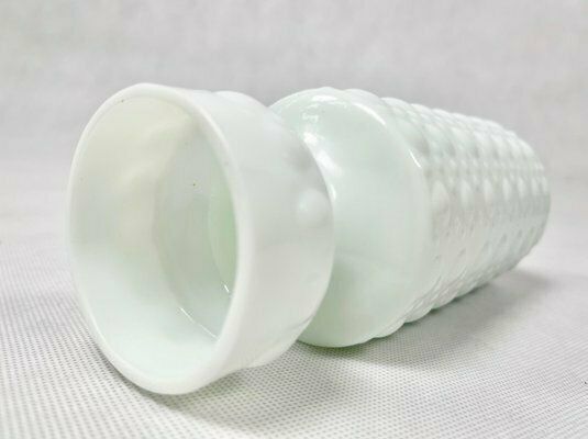 Mid Century Milk Glass Vase By Herbert Kny For Veb Glaswerk Schmiedefeld, 1960s photo vinterior