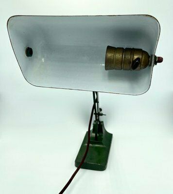 Vintage Bankers Desk Lamp From Astral, 1940s photo Lighting