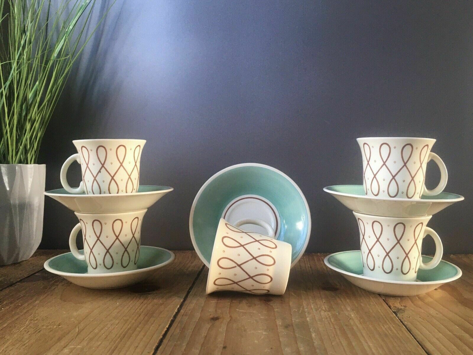 1 Rare Art Deco Susie Cooper 1702 Elegance Pattern Demitasse Coffee Can Cup Saucer 5 Available photo Home Decor