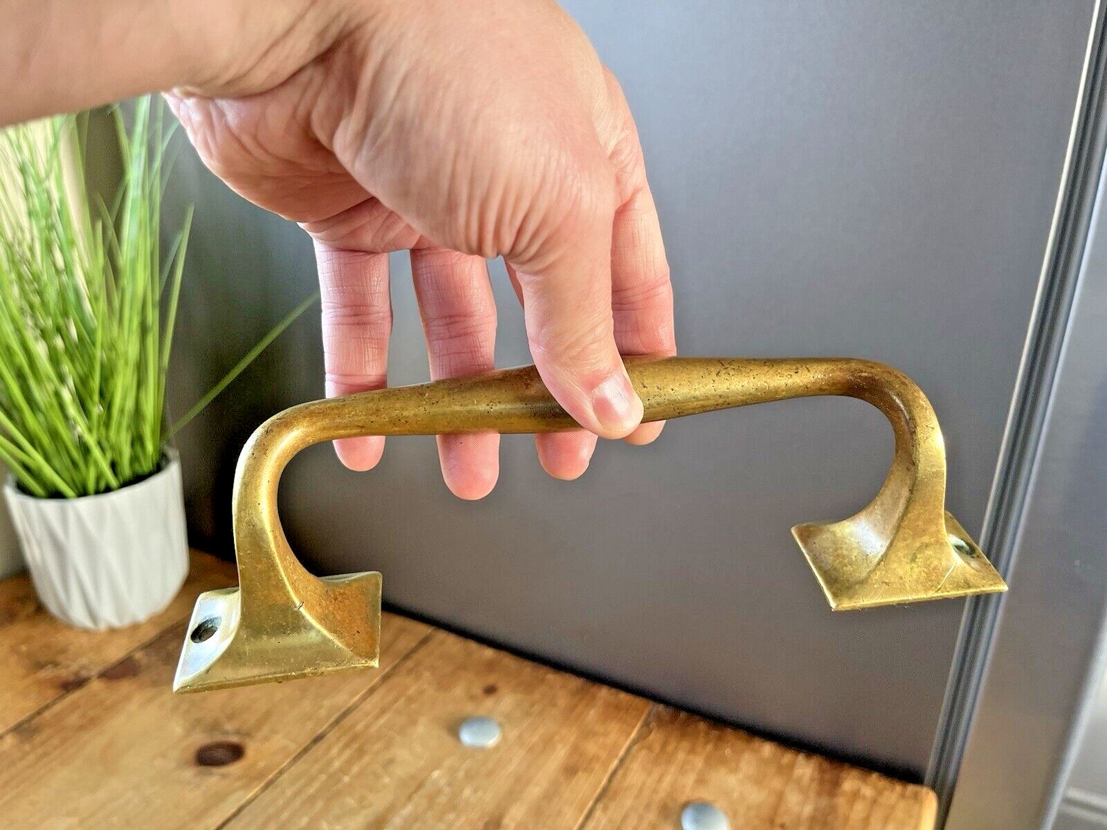 Good Quality Antique Art Nouveau Brass Door Handle Drawer Cabinet Chest Pull photo for sale