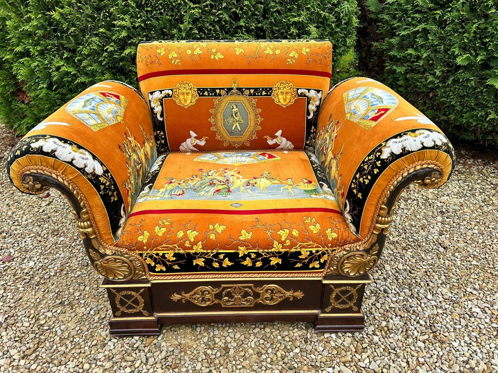 Versace Baroque Style Club Chair In Silk Velvet   Rare Fabric