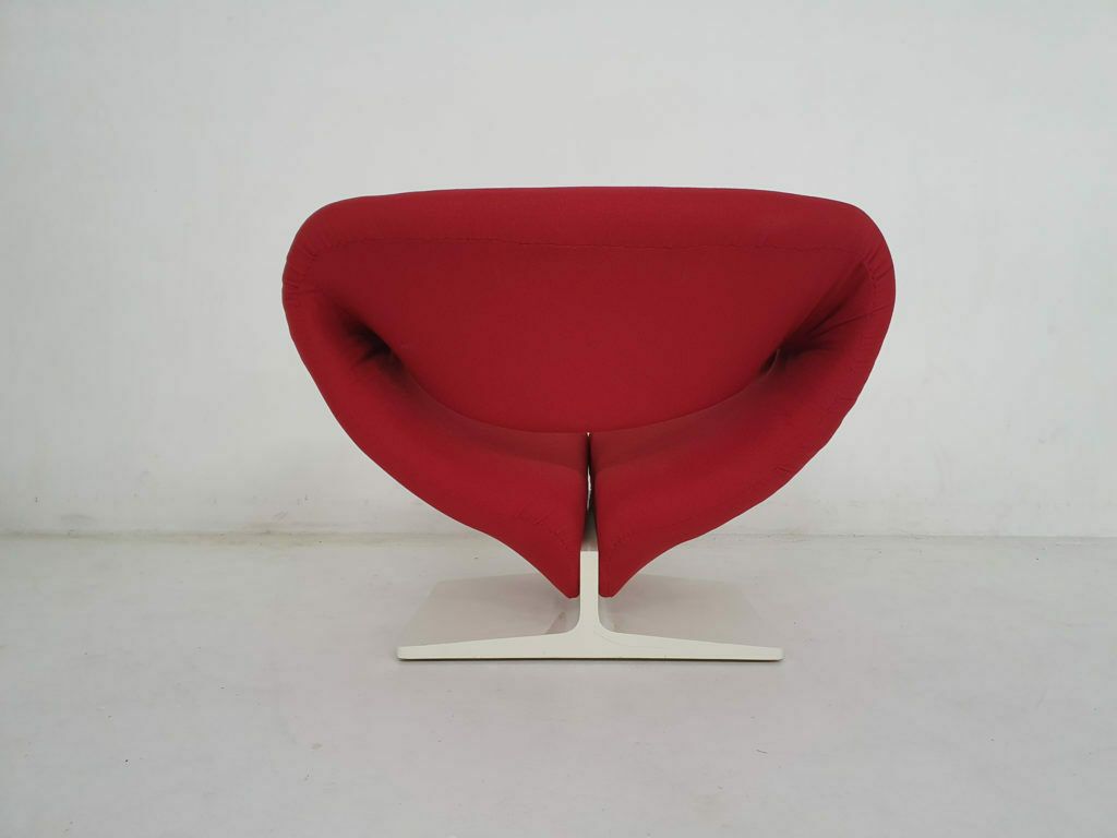 photo furniture Design Lounge Chair Model "Ribbon" By Pierre Paulin For Artifort, The Netherlands 1966
