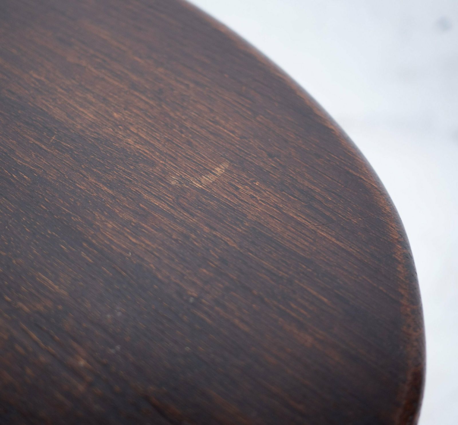 photo furniture Antique French Bobbin Side Table