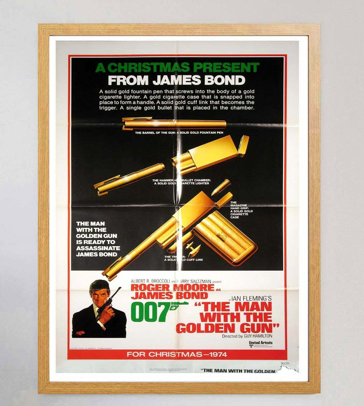 The Man With The Golden Gun , Original Vintage Poster photo Art