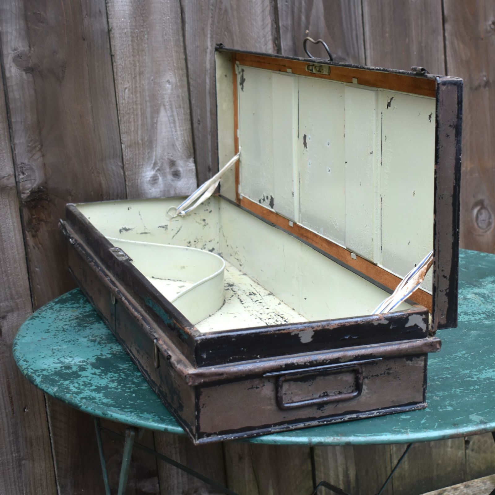 Antique Simpson Rostron Military Uniform Box Bicorn Metal Trunk Case Hoare & Co photo 225.0