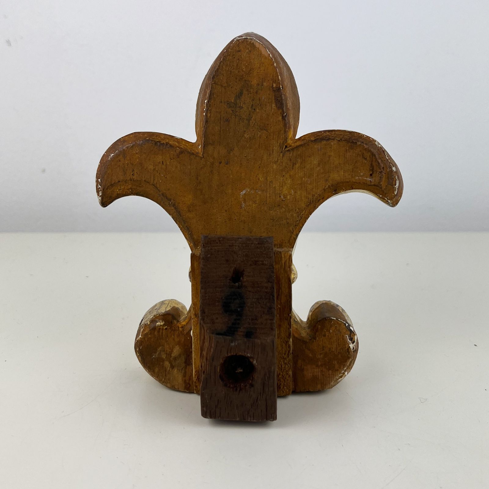 Antique Fleur De Lis Gilt Wood Carving Fragment, Architectural Salvage photo vinterior