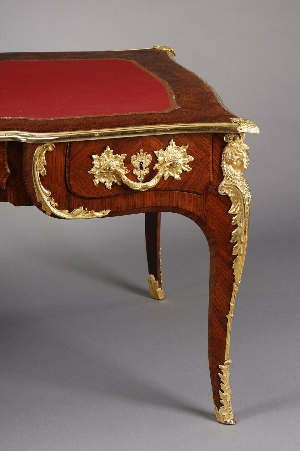 photo furniture Large Flat Desk In Inlaid Rosewood Veneer In The Louis XV Style