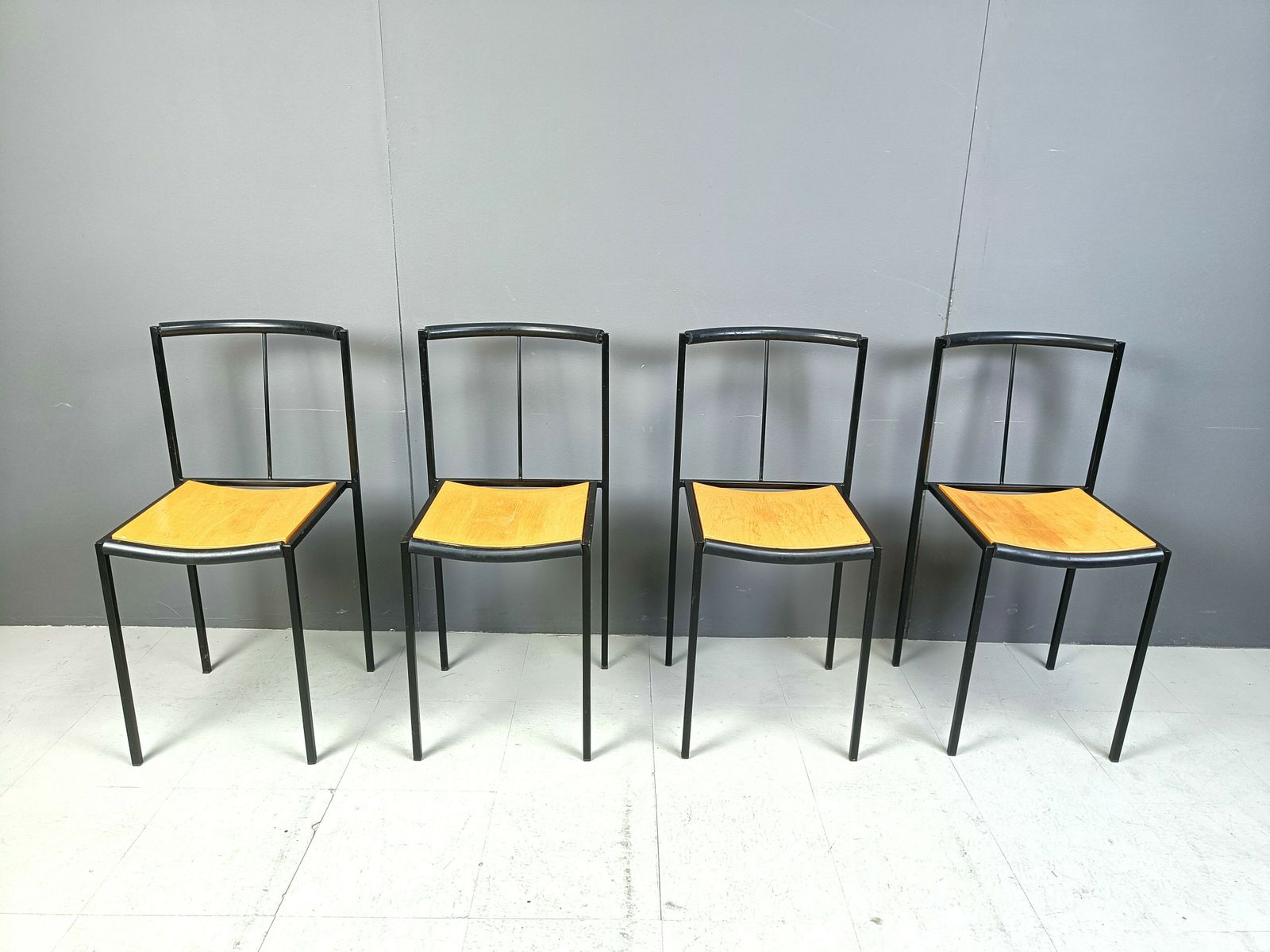 4 Chairs By Zeus Noto Maurizio Peregalli Millepunte, 1985 photo buy