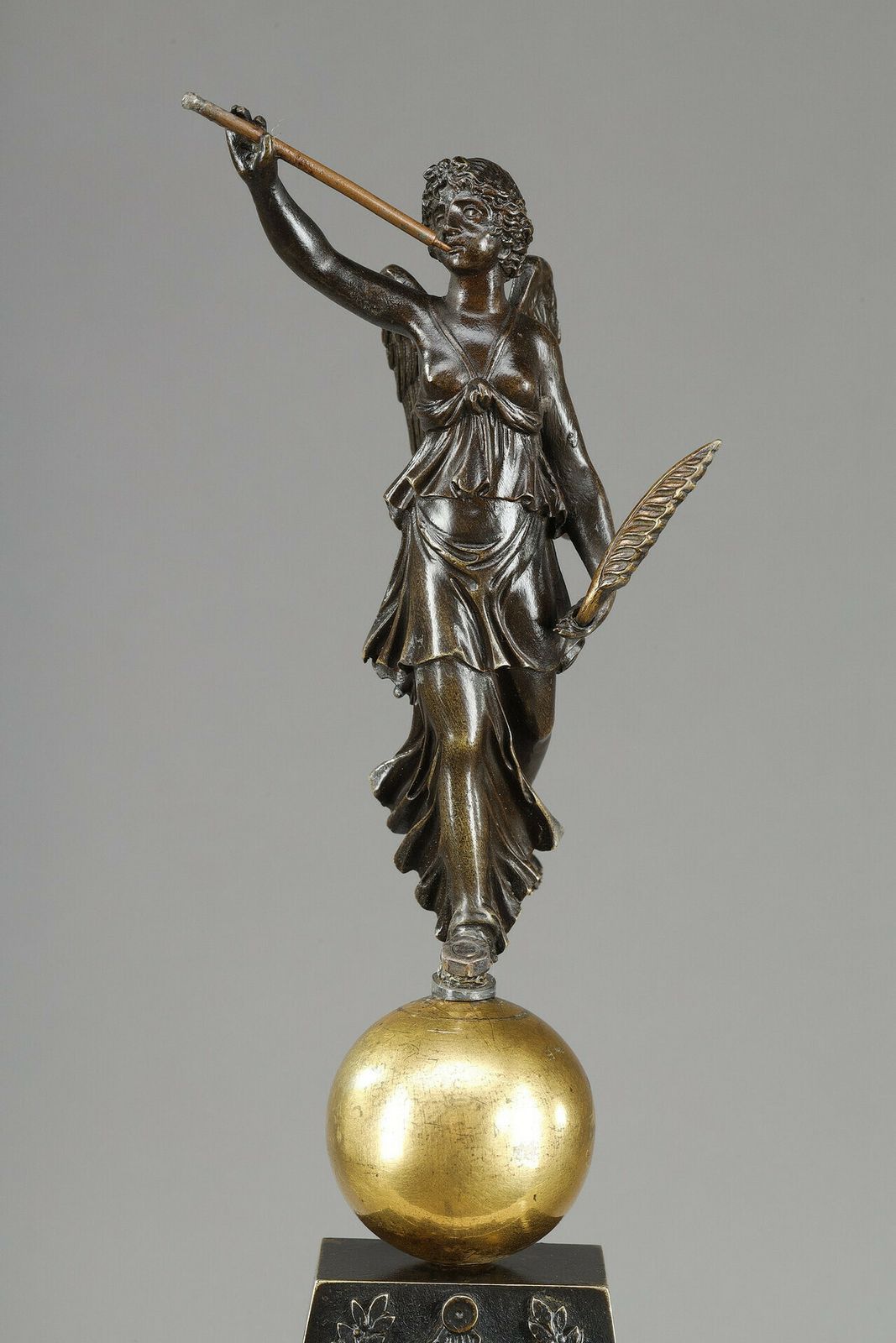 9817.0 Obelisk Clock In Patinated And Gilt Bronze, Charles X photo
