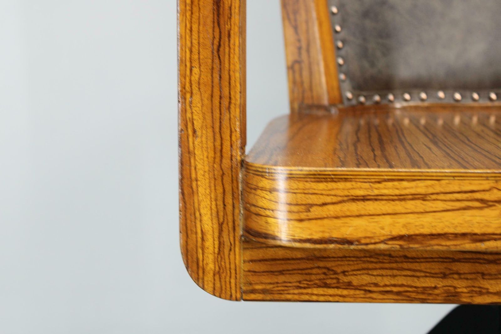 1930s Restored Art Deco Wooden Swivel Office Armchair photo 855.0