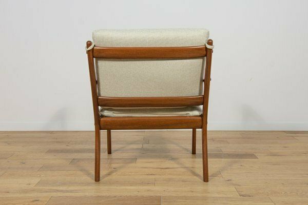 photo vinterior Pj112 Armchair By Ole Wanscher For Poul Jeppesens, Denmark, 1960s