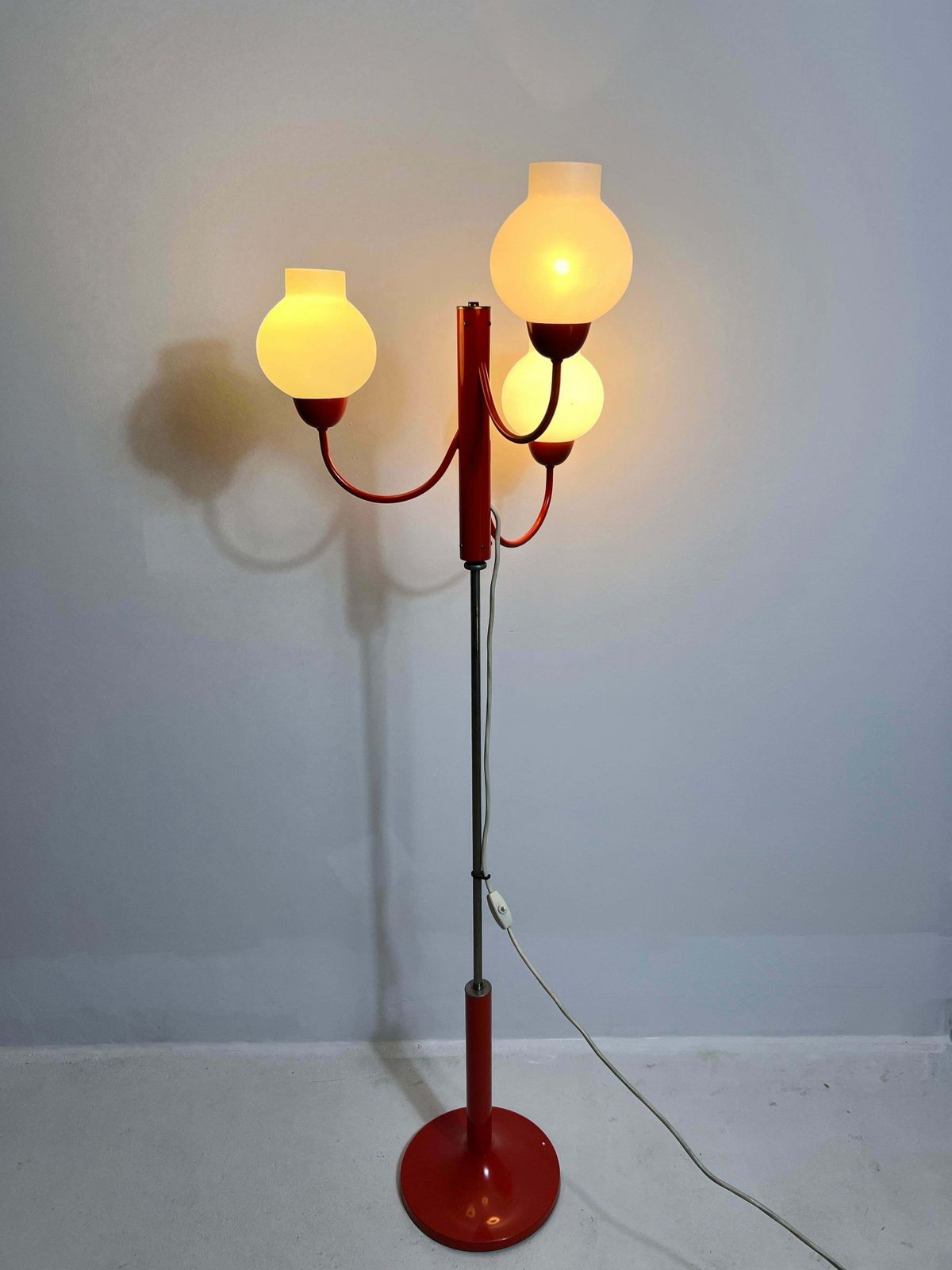 photo vinterior Midcentury Red And Opaline Glass 3 Arm Floor Lamp By Kaiser, Germany, 1960s