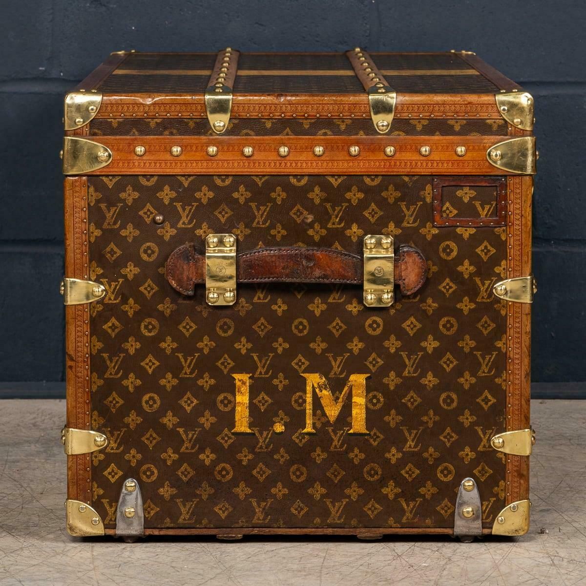 26995.0 20th Century Louis Vuitton Courier Trunk In Monogram Canvas, France C.1930 photo