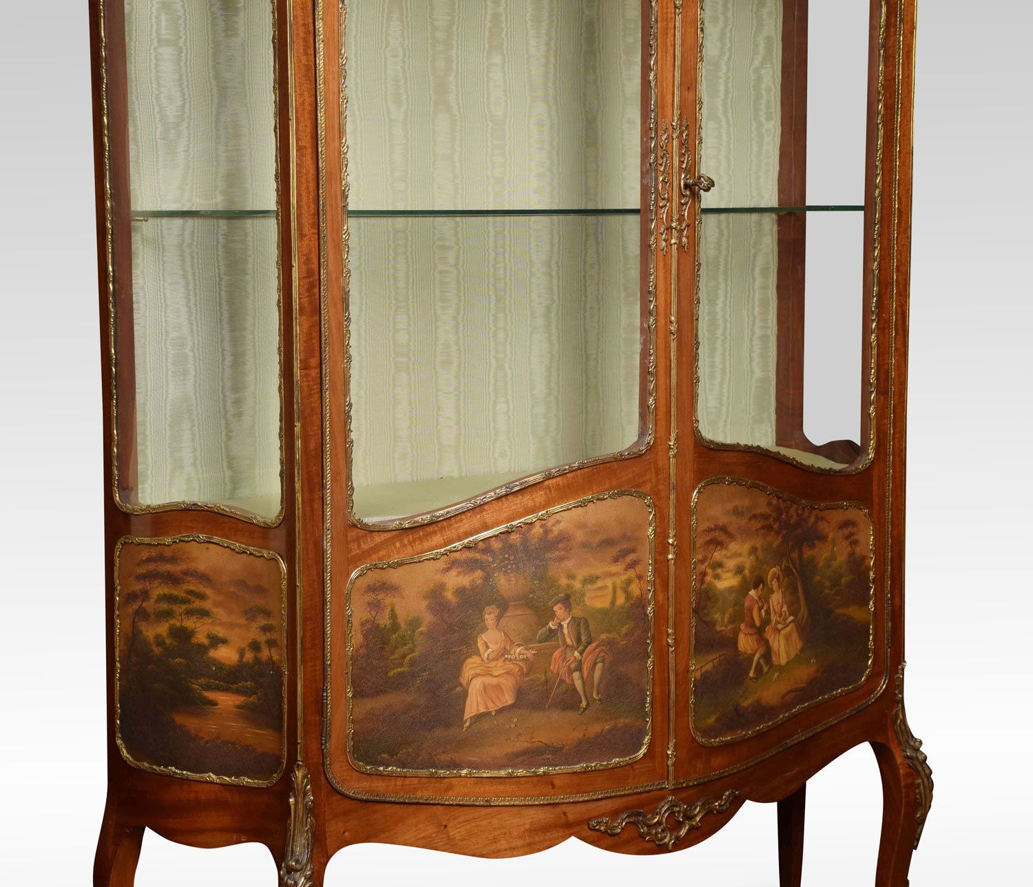 French Mahogany Vernis Martin Vitrine photo 4620.0