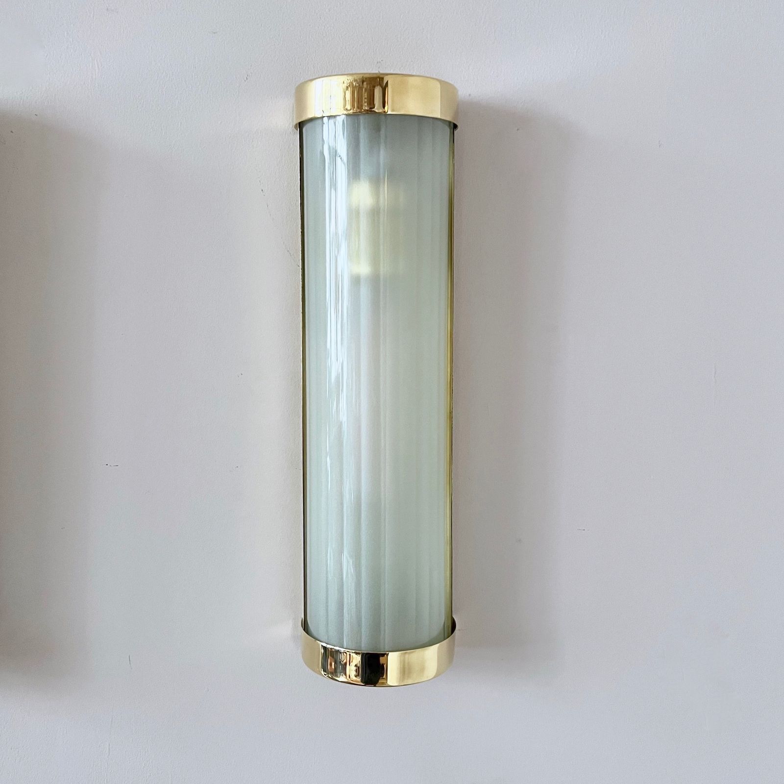 Contemporary Brass Wall Light photo Lighting
