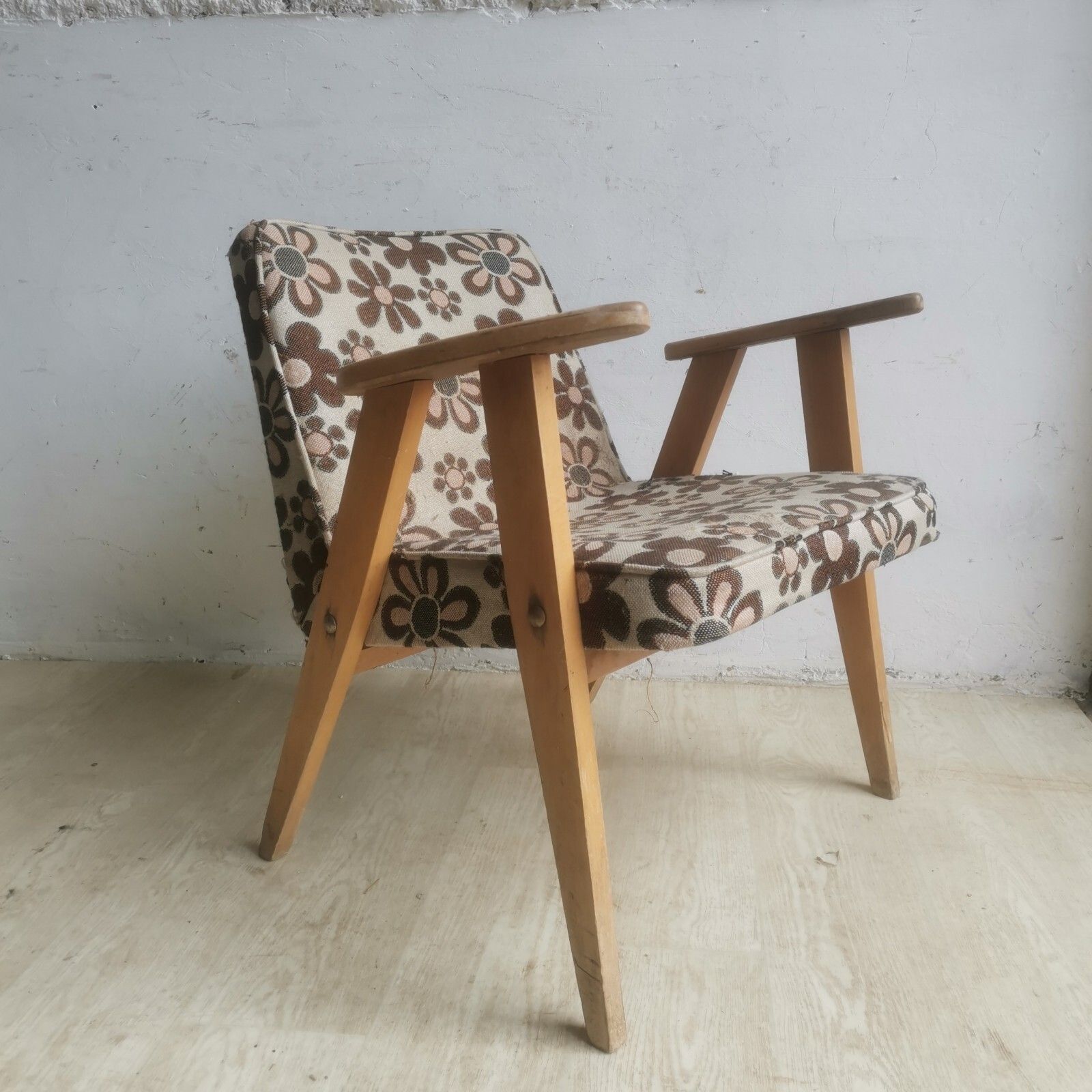Original Polish Mid Century 366 Oak Frame Chair Designed In 1962 By J Chierowski photo 150.0