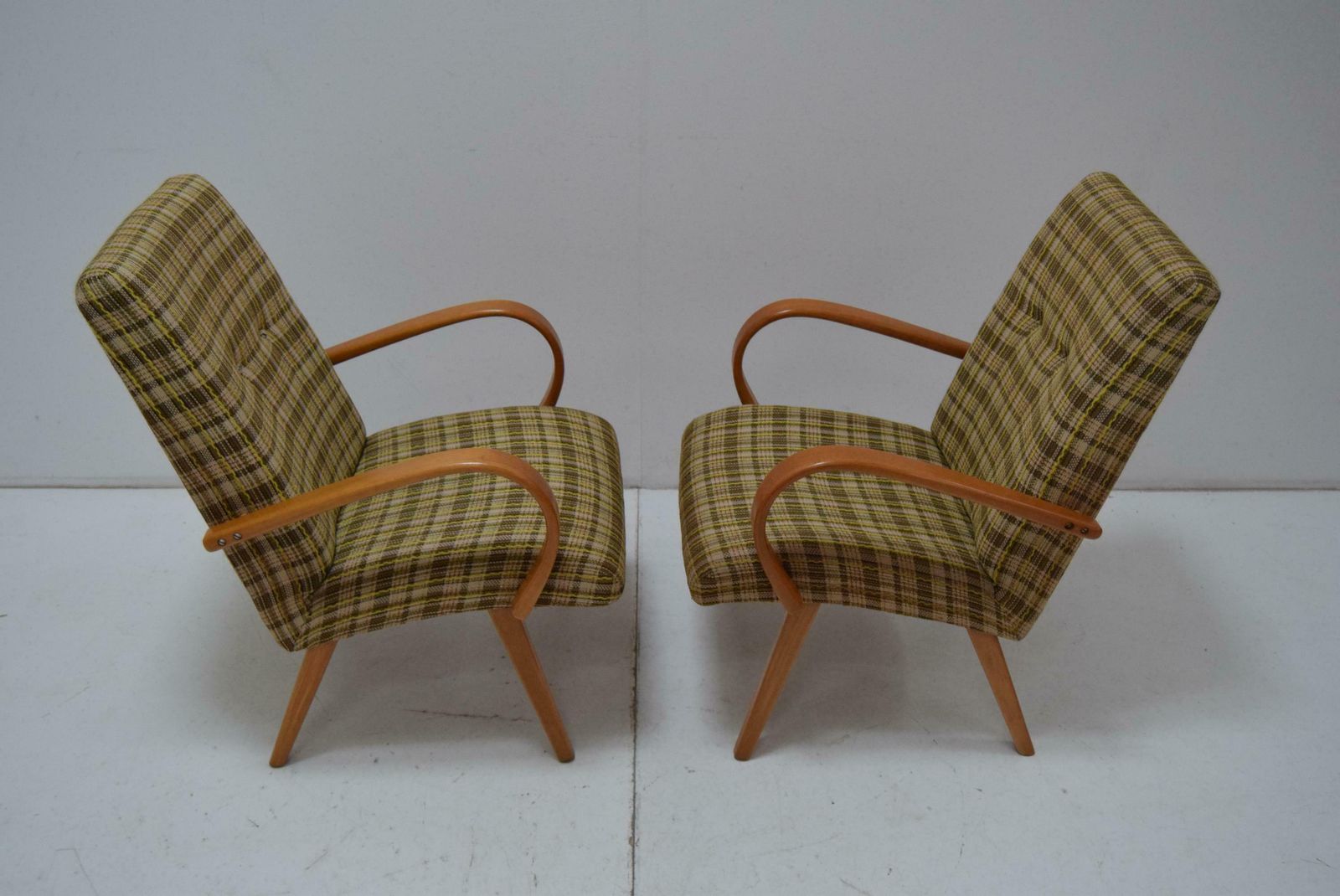 Set Of Two Armchairs By Jaroslav šmídek For Ton, 1960s. photo Furniture